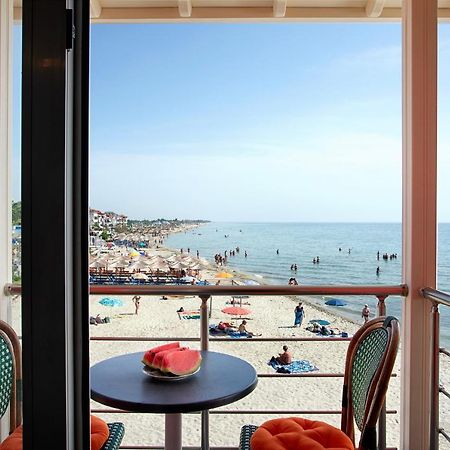 Conte Cristo Suites Paralía Dış mekan fotoğraf