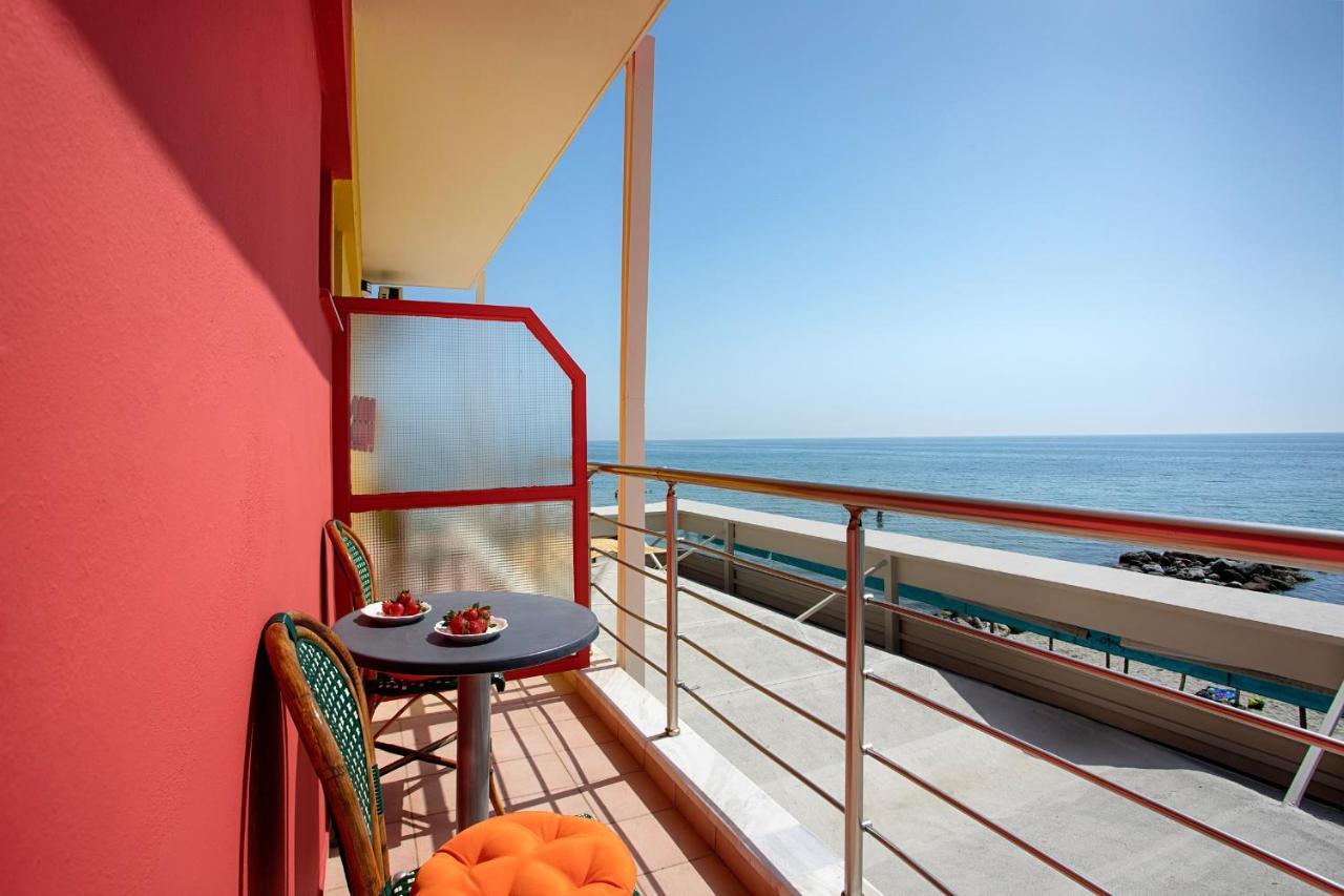 Conte Cristo Suites Paralía Dış mekan fotoğraf
